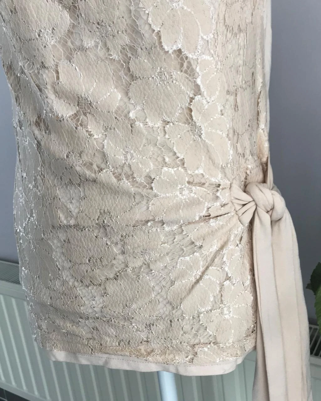 Lola & Lisa M36/38 nieuwe top met kant voorkant en strik . – photo 9